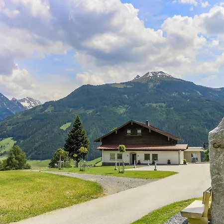 Nyaraló Near Kitzski Slopes