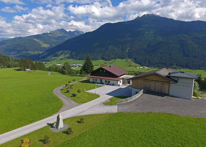 Near Kitzski Slopes Nyaraló